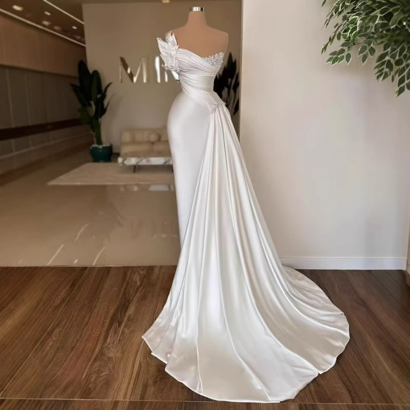 White Graceful Satin Simple Lightweight Wedding Dress Long Dress - Image 3