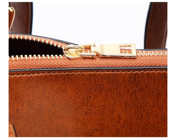 Oil Wax Leather Large Tote Bag – view 5